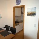 Anteros Duemmerblick Mit Traumhaften Seeblick Hébergement de vacances *